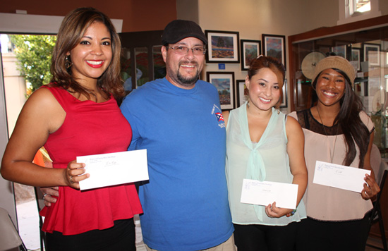 House of Puerto Rico San Diego scholarship recipients